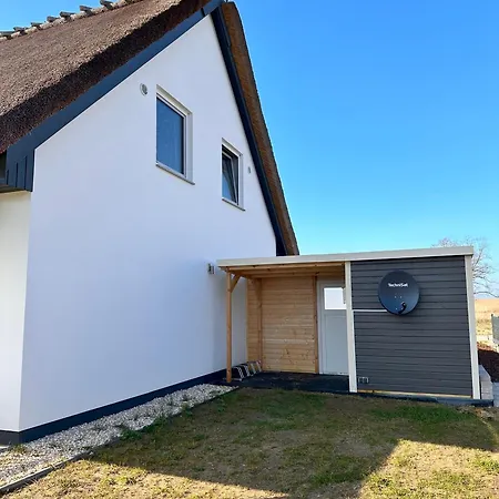 Ferienhaus Brise In Der Puddeminer Wiek *